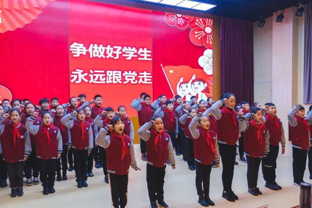 多项“快件”搭载天舟七号再赴“天宫” 为空间站航天员送新春“礼包”